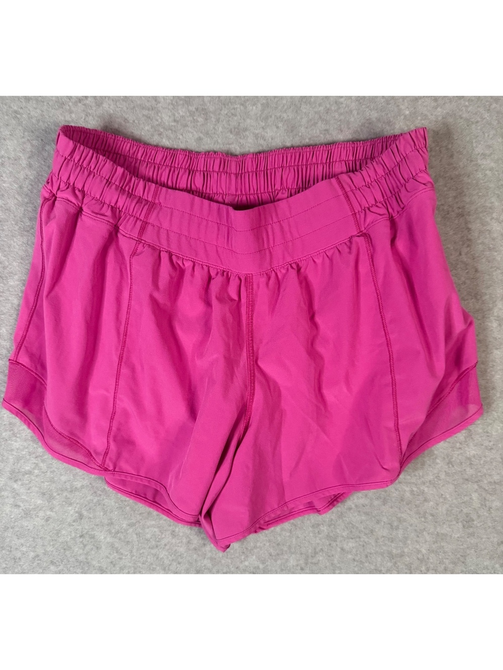 Lululemon Hotty Hot Shorts Size 10 4”